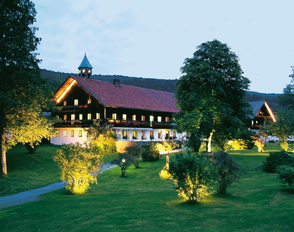 Hotel Gut Schmelmerhof Sankt Englmar Exterior photo